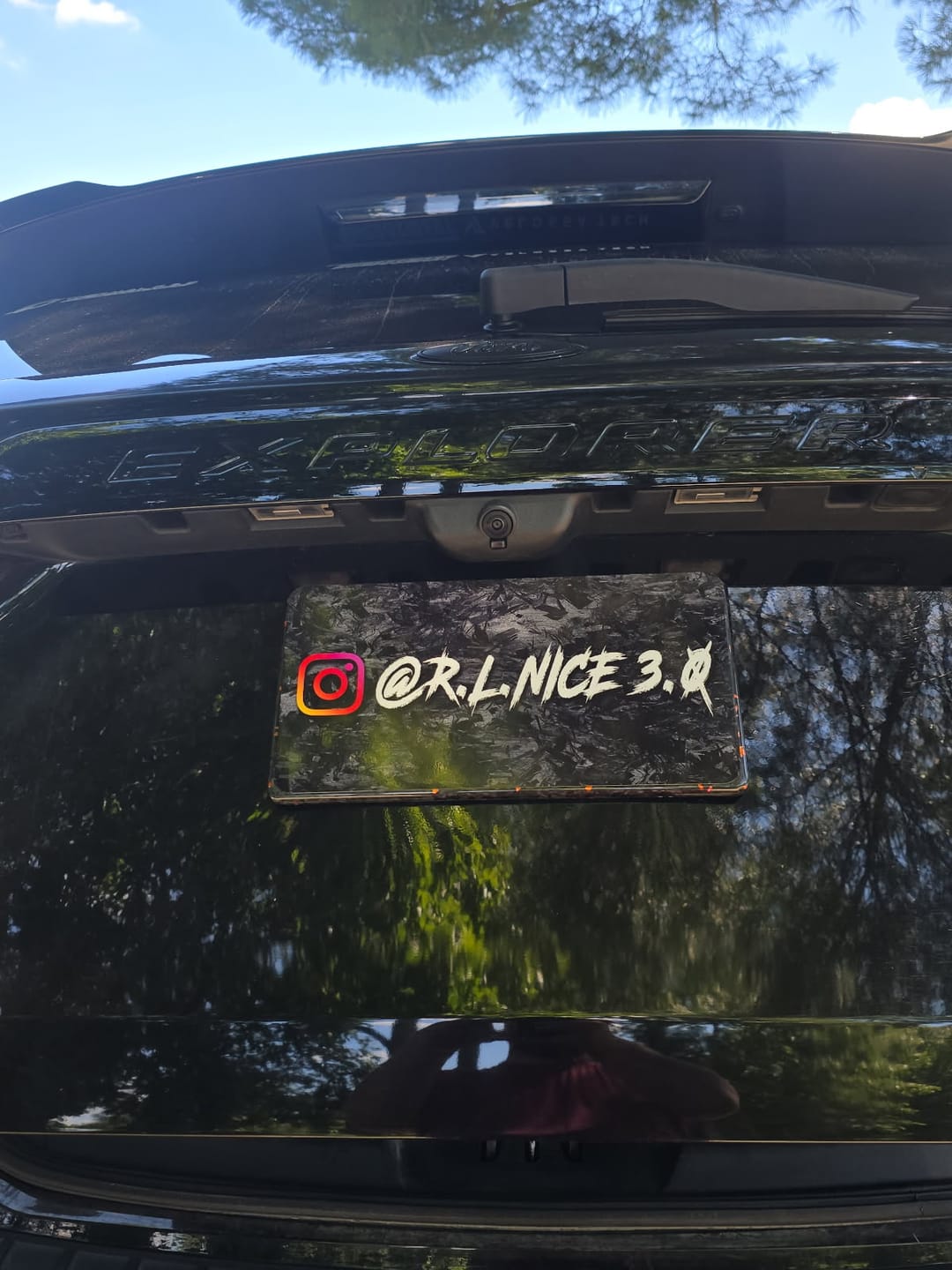 Customer photo review of Social Media Magnetic Plate Cover