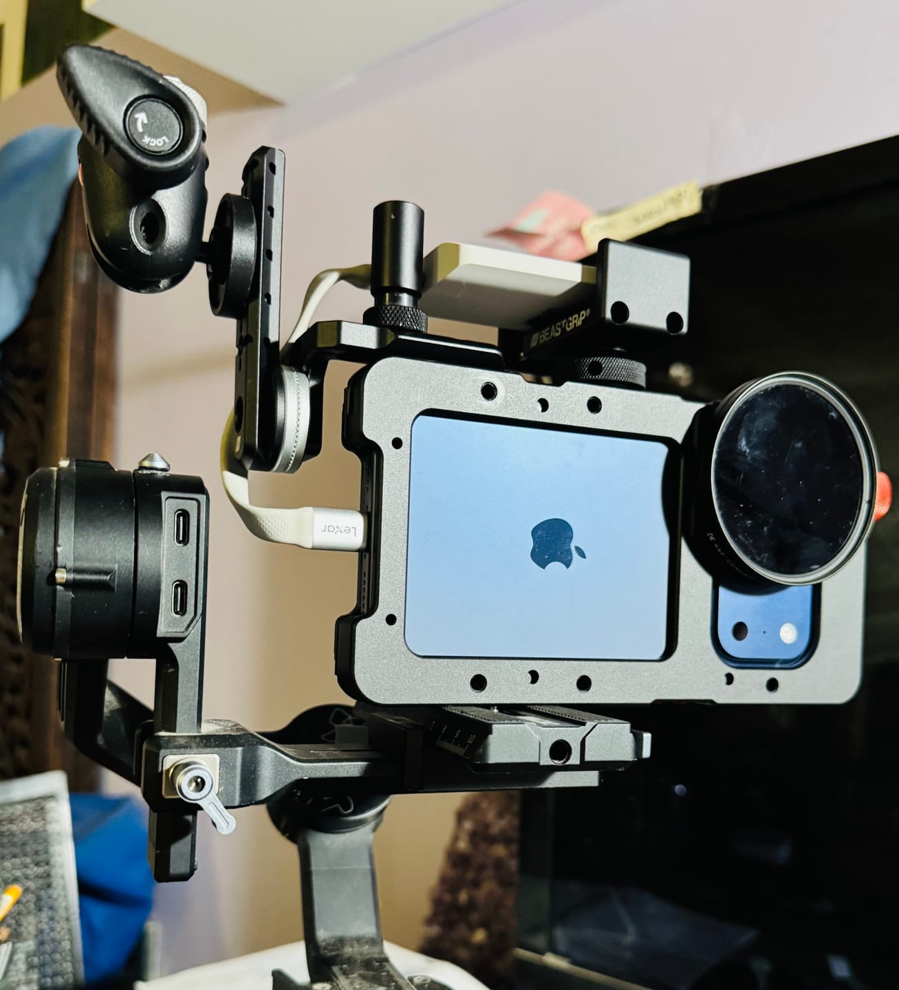 Customer photo review of 58mm Filter Mount for Beastcage 17 Series