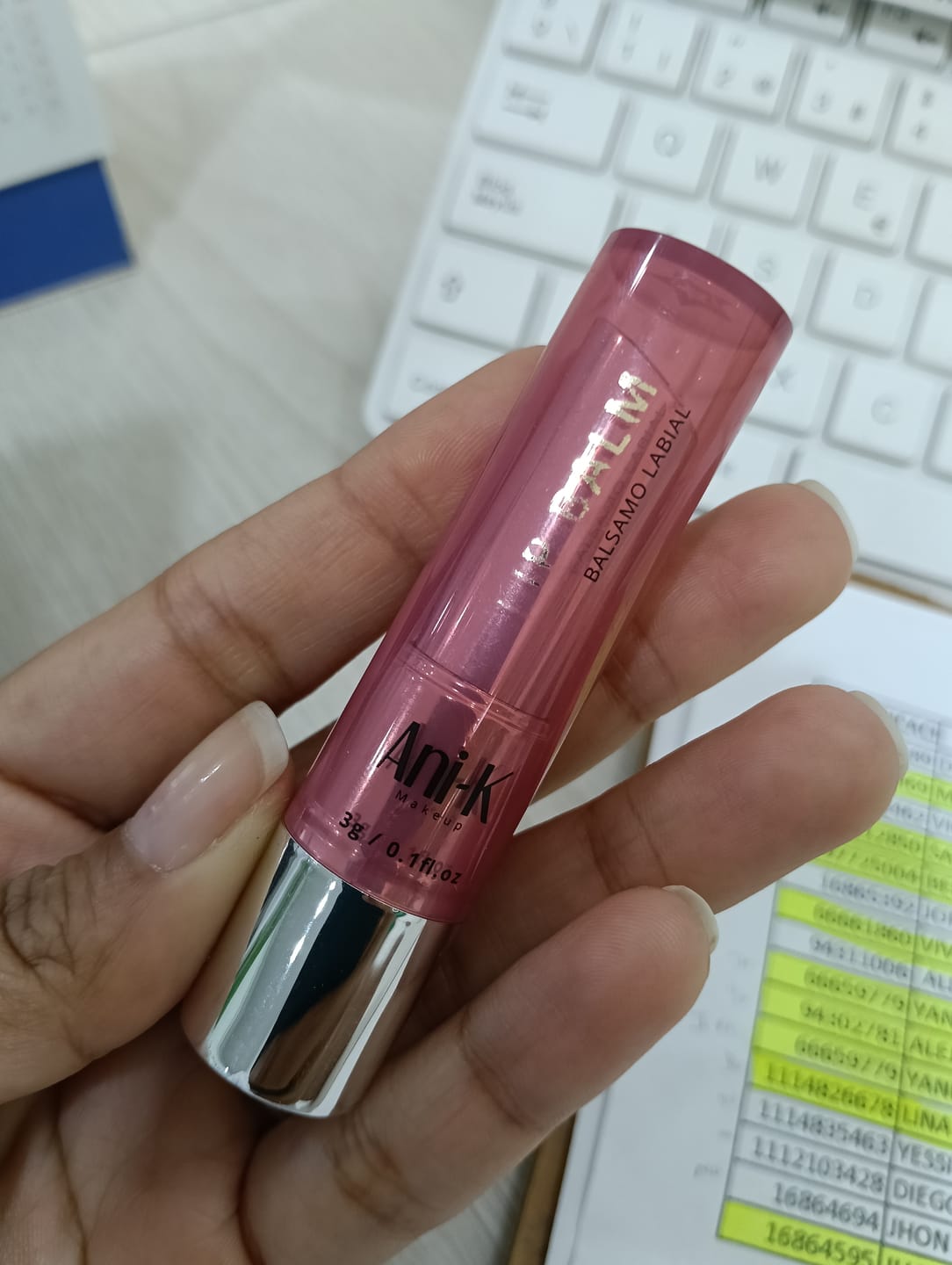 Customer photo review of Hidratante de Labios Lip Balm