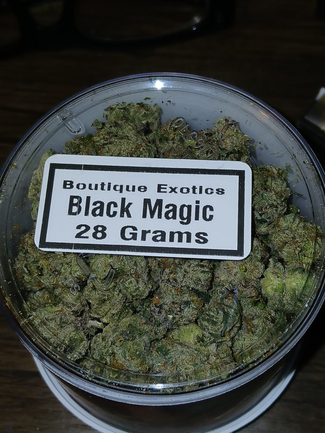 Customer photo review of Boutique Exotics - Black Magic - 28 Grams - Hybrid