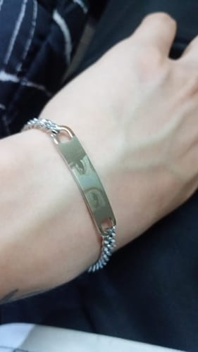 Customer photo review of Pulsera Eslabones Personalizada