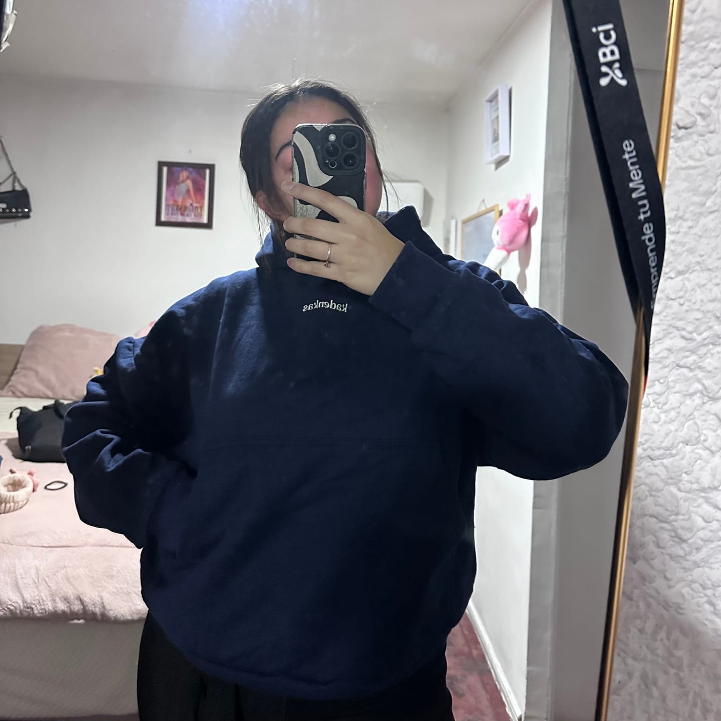 Customer photo review of (PRE-VENTA) POLERÓN HOODIE AZUL - OVERSIZE CON GORRO LOGO BORDADO