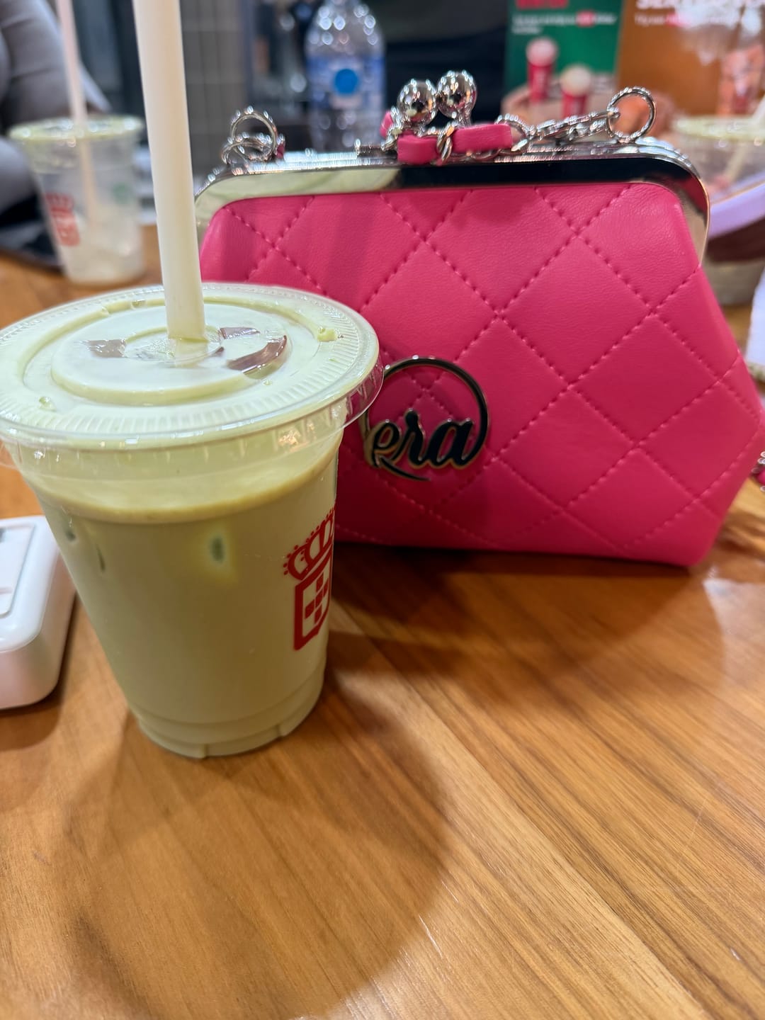 Customer photo review of ERA Mini Kisslock Chain Bag – Pink