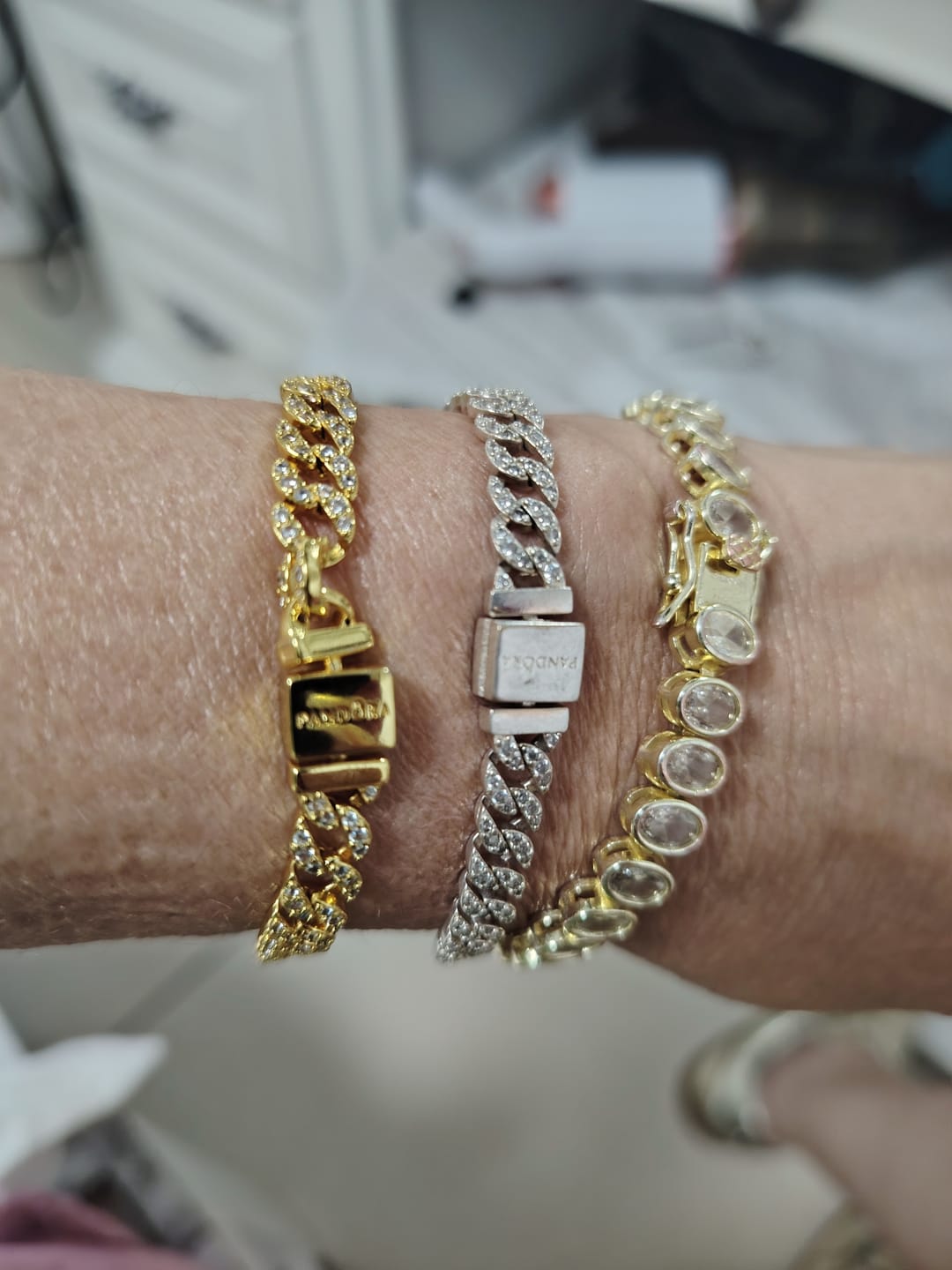 Customer photo review of PULSERA PANDORA TENIS TIMELESS PAVE BRILLANTE CUBANA ORO 14K + KIT DE REGALO