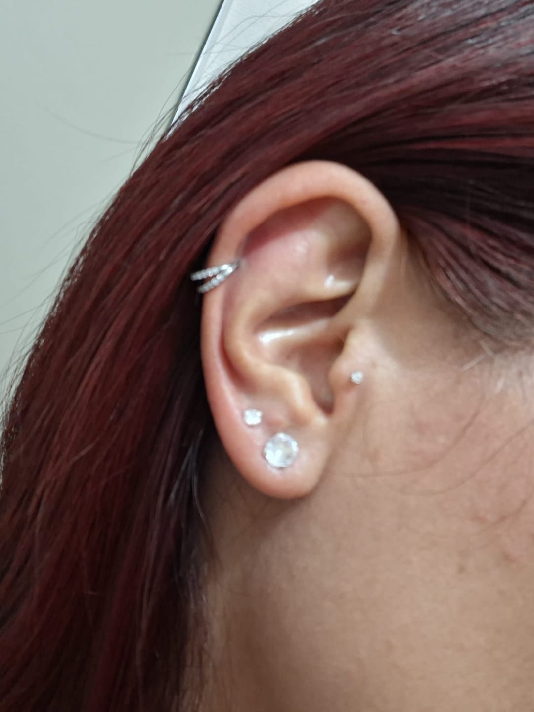 Customer photo review of Piercing Aro Clicker Doble Zirconias Titanio