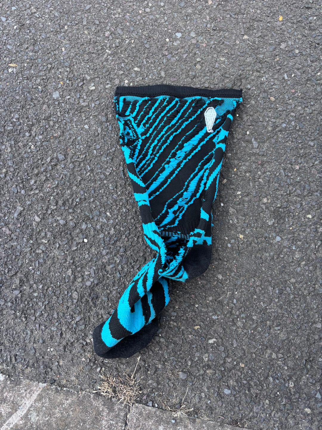 Customer photo review of Odd | Compression Shred Socks