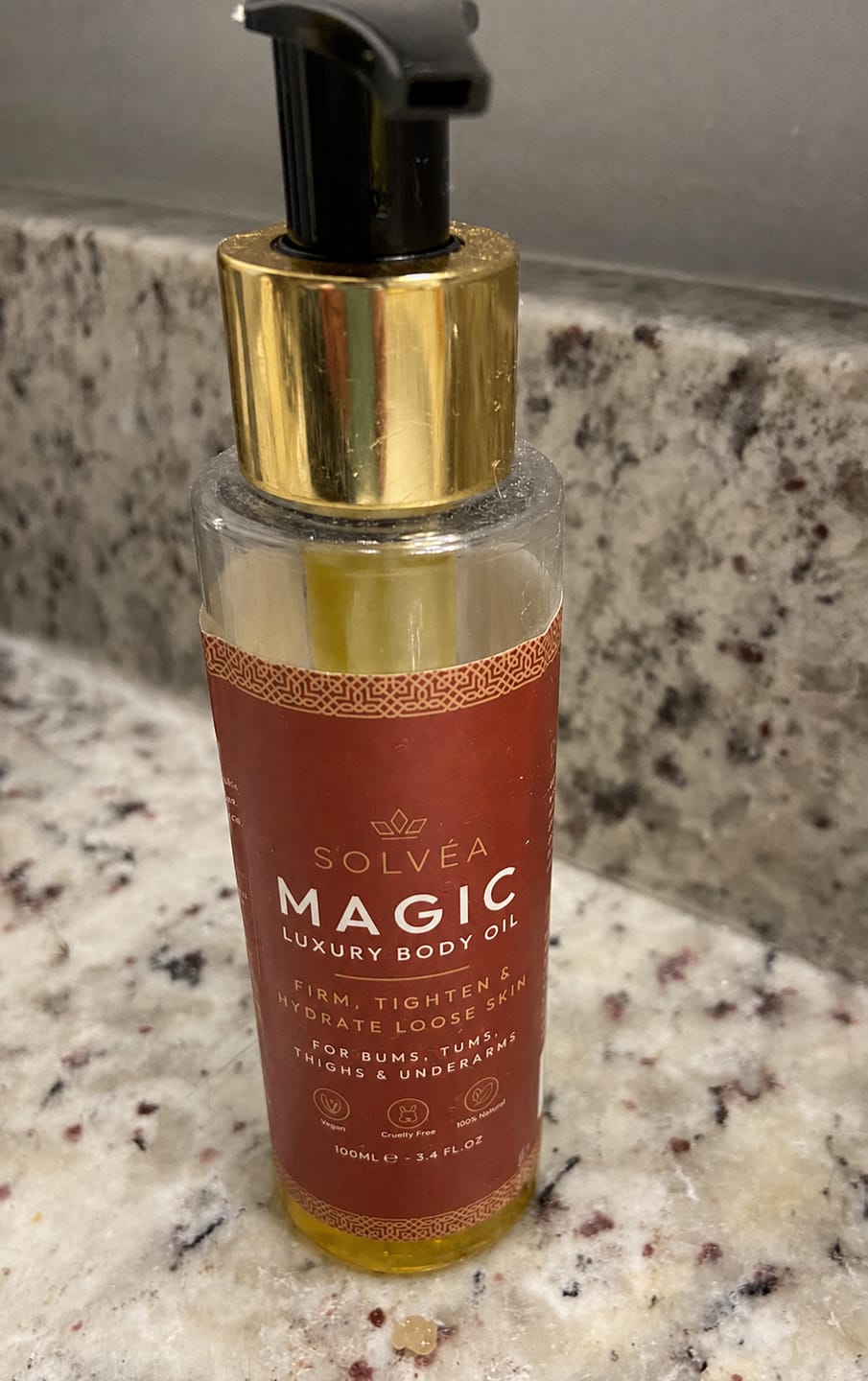 Customer photo review of Glow Body Oil