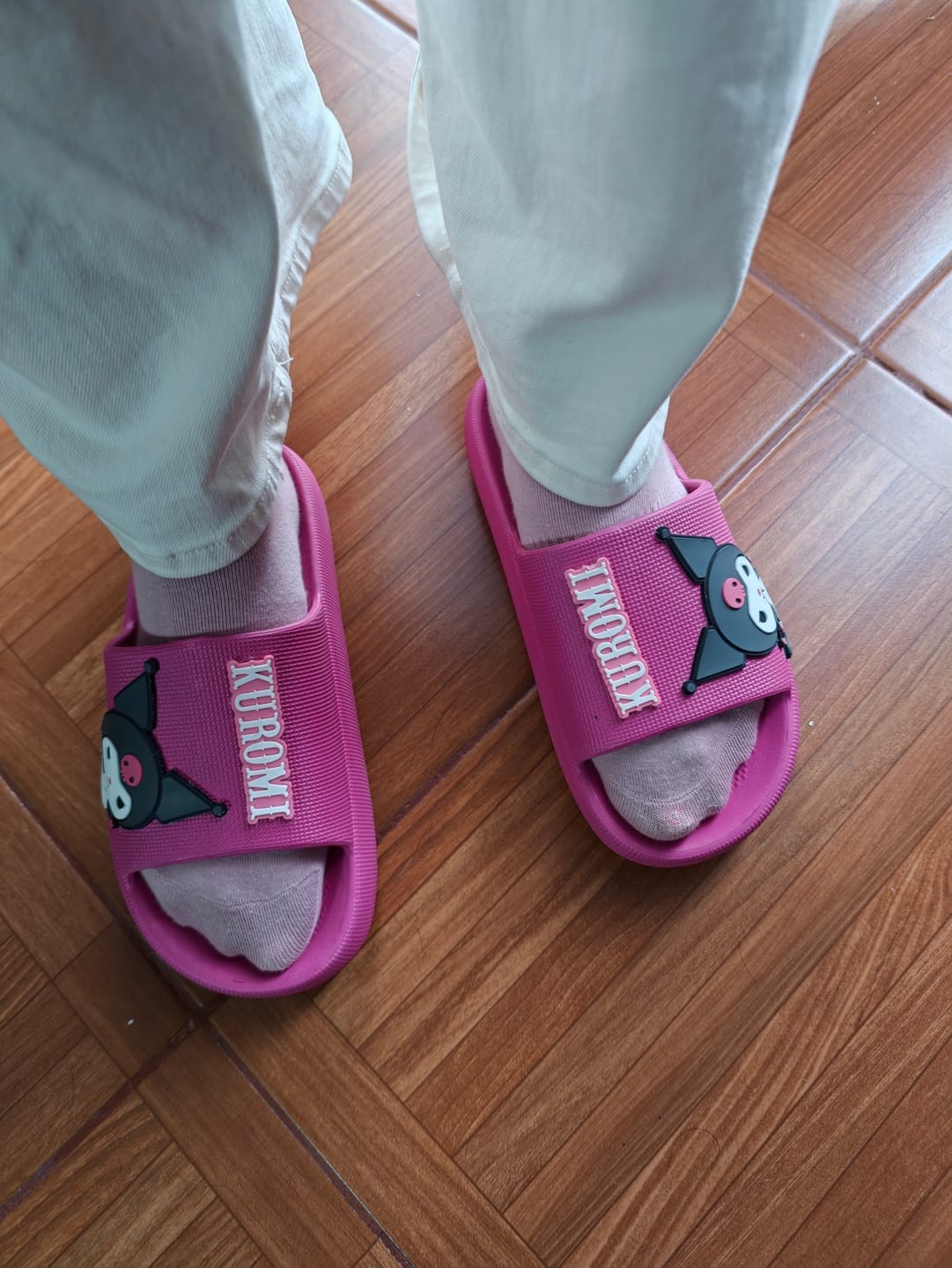 Customer photo review of Sandalia Casual Kuromi Rubby para Mujer Fiusha