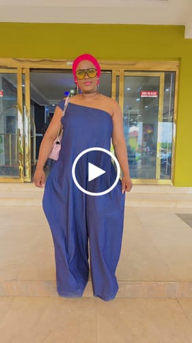 Customer video review of High Waisted Loose Asymmetric Solid Color One-Shoulder Jumpsuits