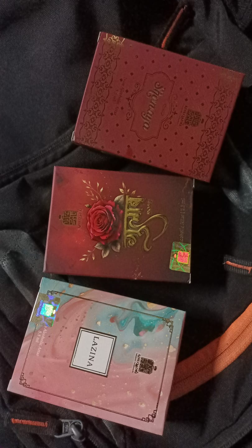 Customer photo review of Rose (Gulab) Luxury Attar Perfume 5.5 ML