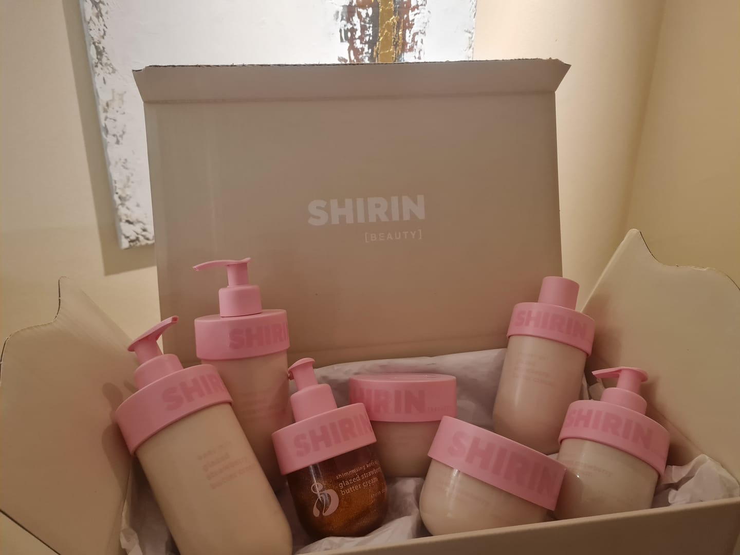 Customer photo review of Glow Girl Milk Set Glazed Strawberry Butter Cream