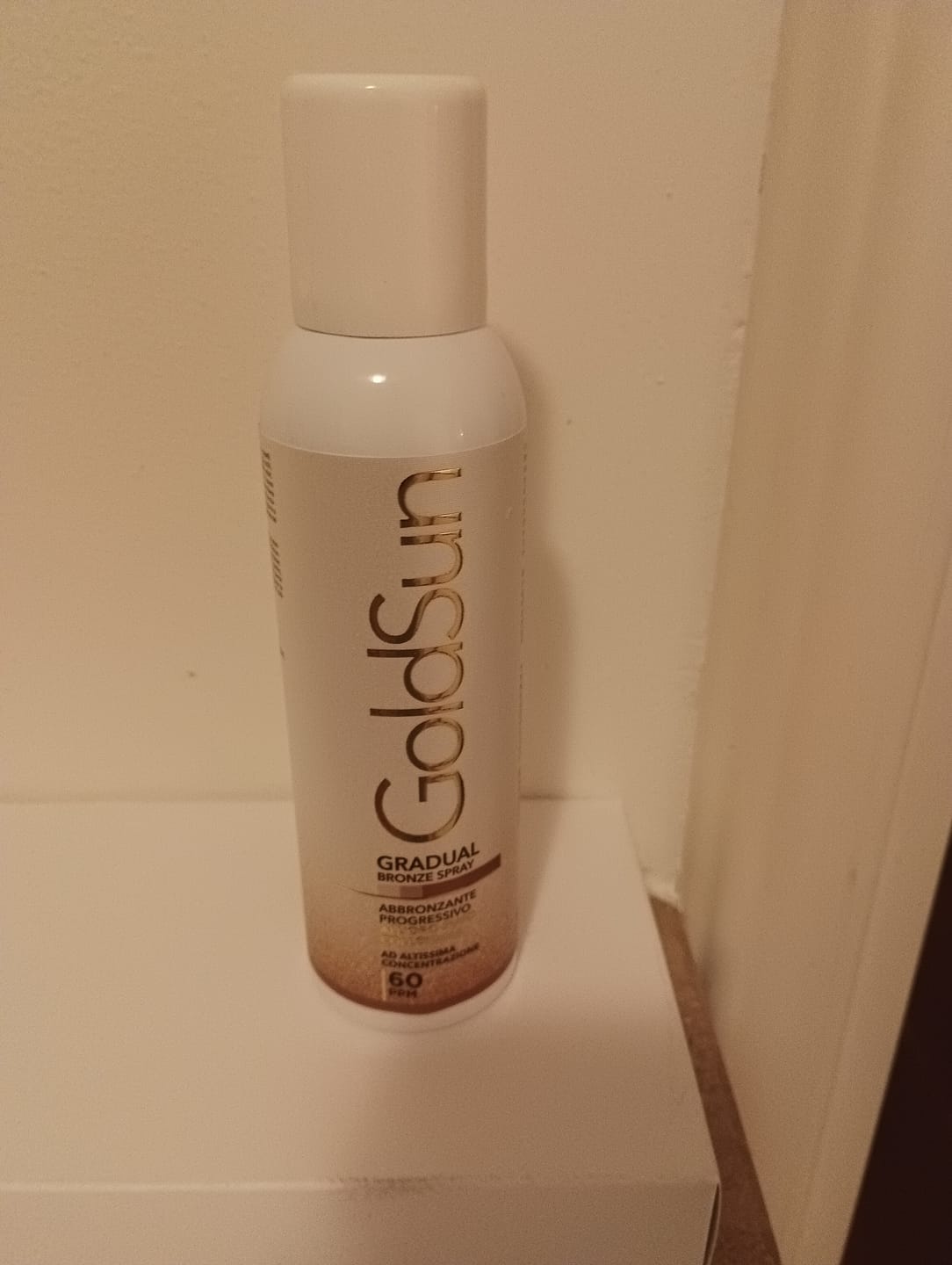 Customer photo review of Goldsun Gradual bronze - l'abbronzatura graduale all'Oro puro spray 150ml