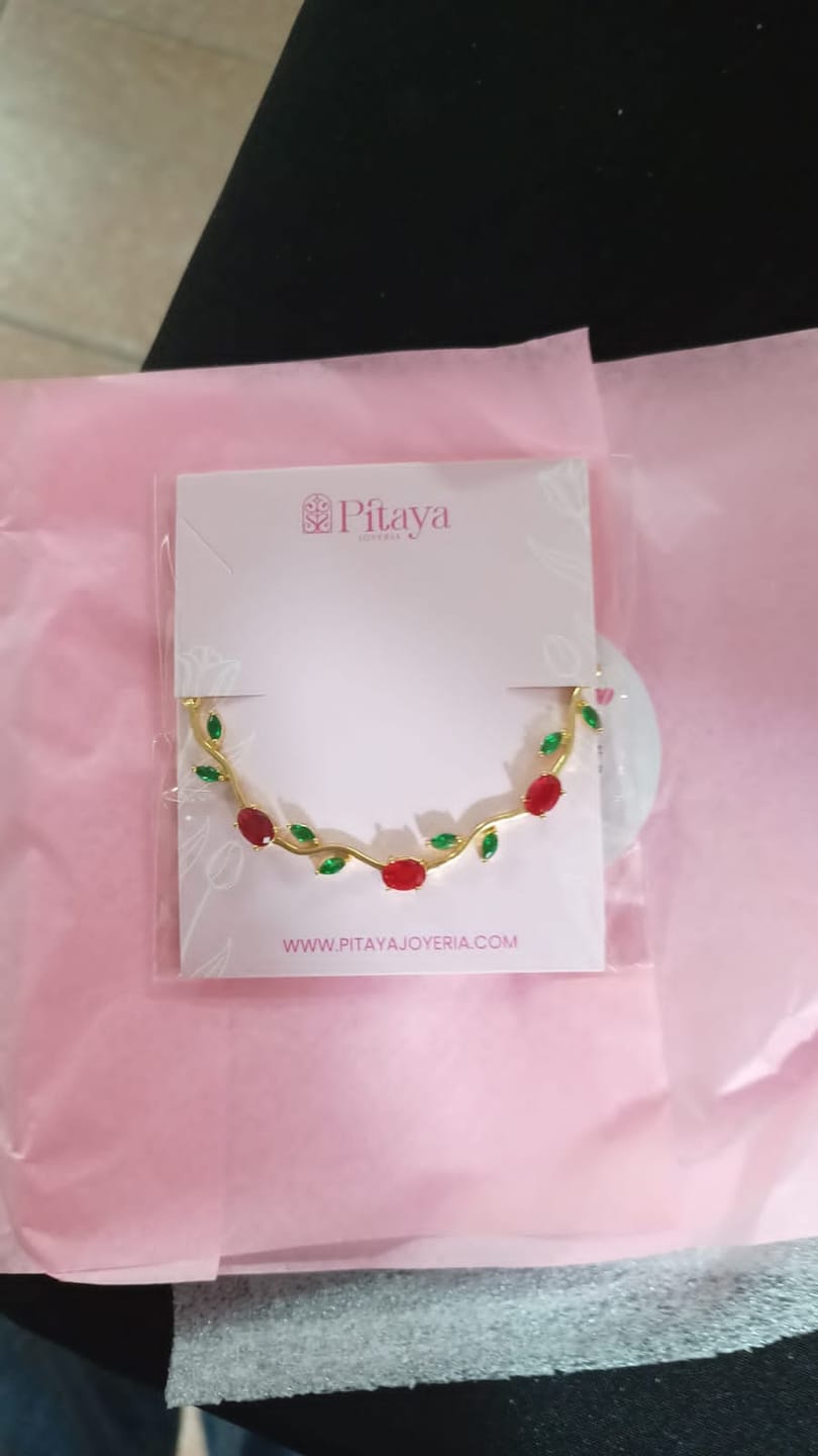 Customer photo review of Pulsera Tulipán