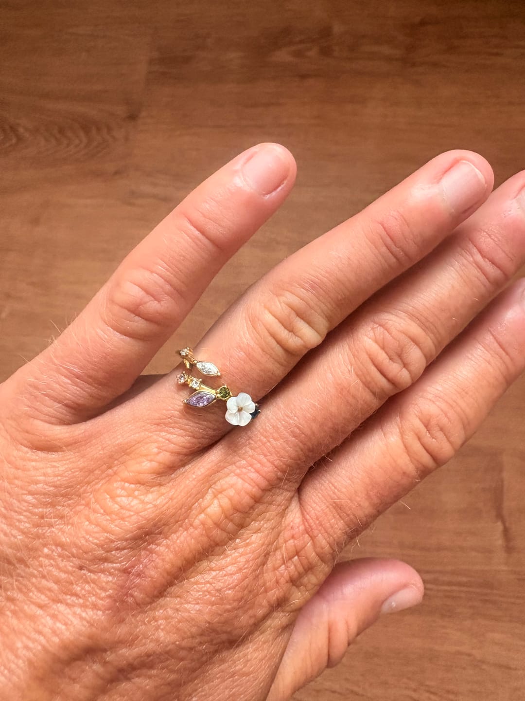 Customer photo review of Crystal White Blossom Ring Gold