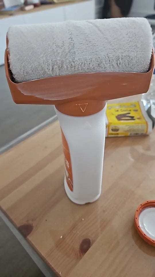 Customer photo review of Valjak za brzu popravku oštećenih zidova 1+1 GRATIS