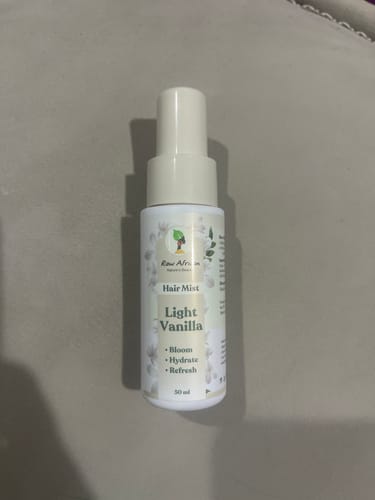 Customer photo review of Light Vanilla Hair Mist