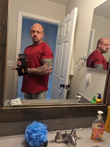 Customer photo review of AVERON™ FITFLEX TEE