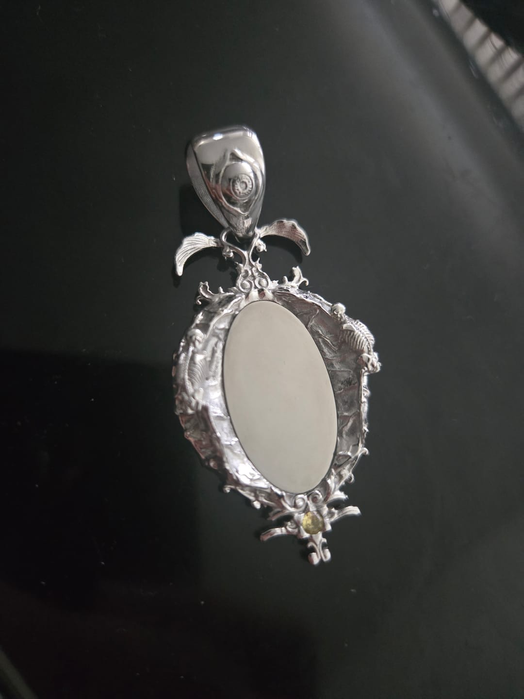 Customer photo review of MIRROR PENDANT