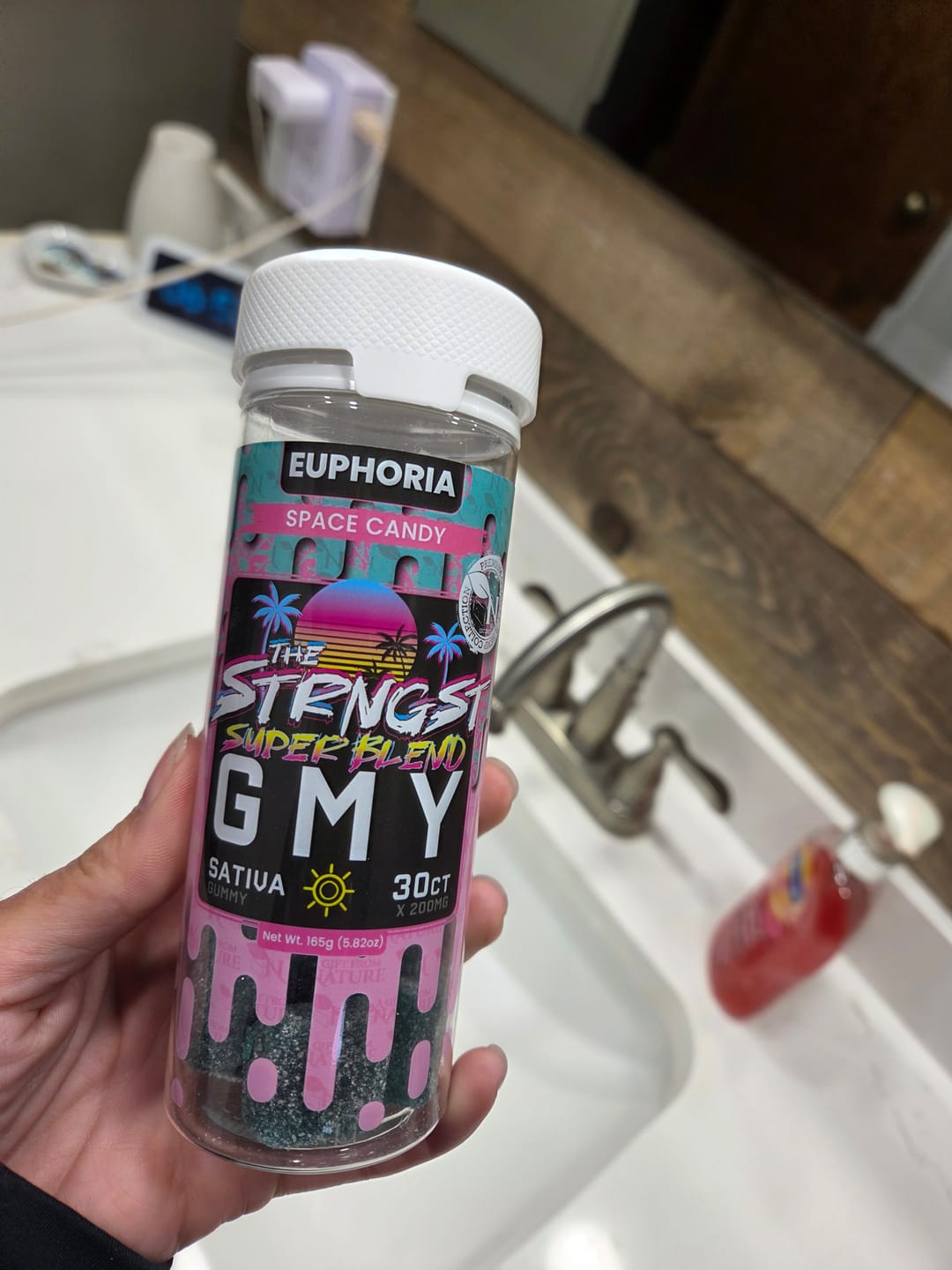 Customer photo review of THE STRONGEST GMY - 30CT Space Candy 6000mg (200mg ea.) - SATIVA