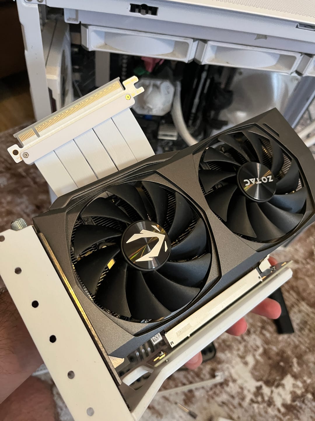 Customer photo review of AsiaHorse PCIE 4.0 16x Shielded Riser Cable