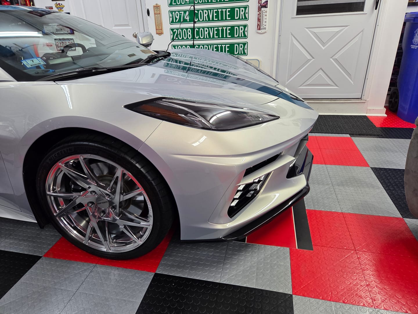 Customer photo review of Corvette C8 Stingray Front Splitter [Z51 Package]