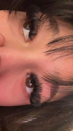 Customer photo review of BOOOM Lash Clusters