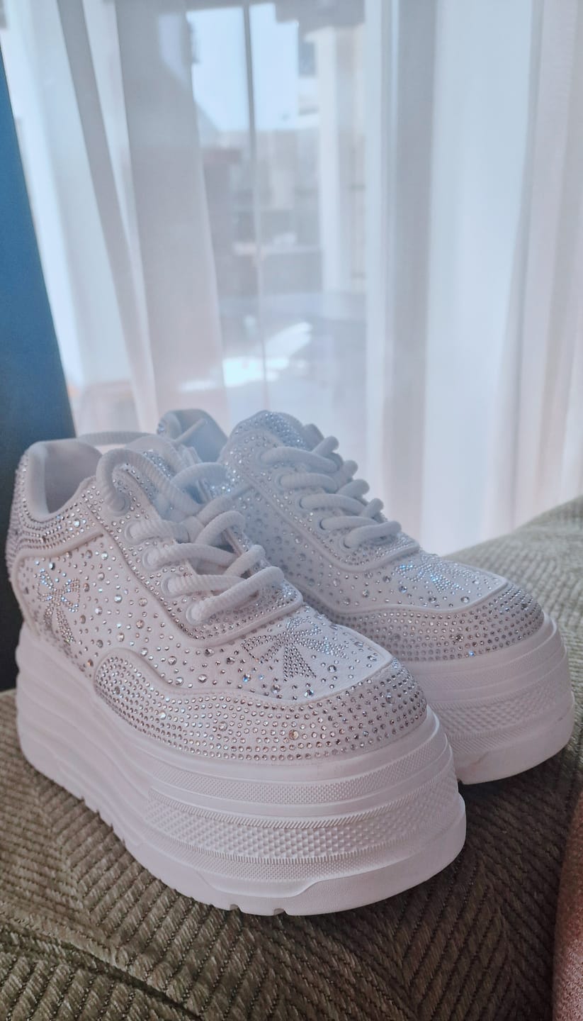 Customer photo review of Liora - 11cm (4.3")
