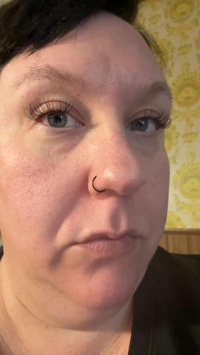 Customer photo review of IVY Lash Clusters