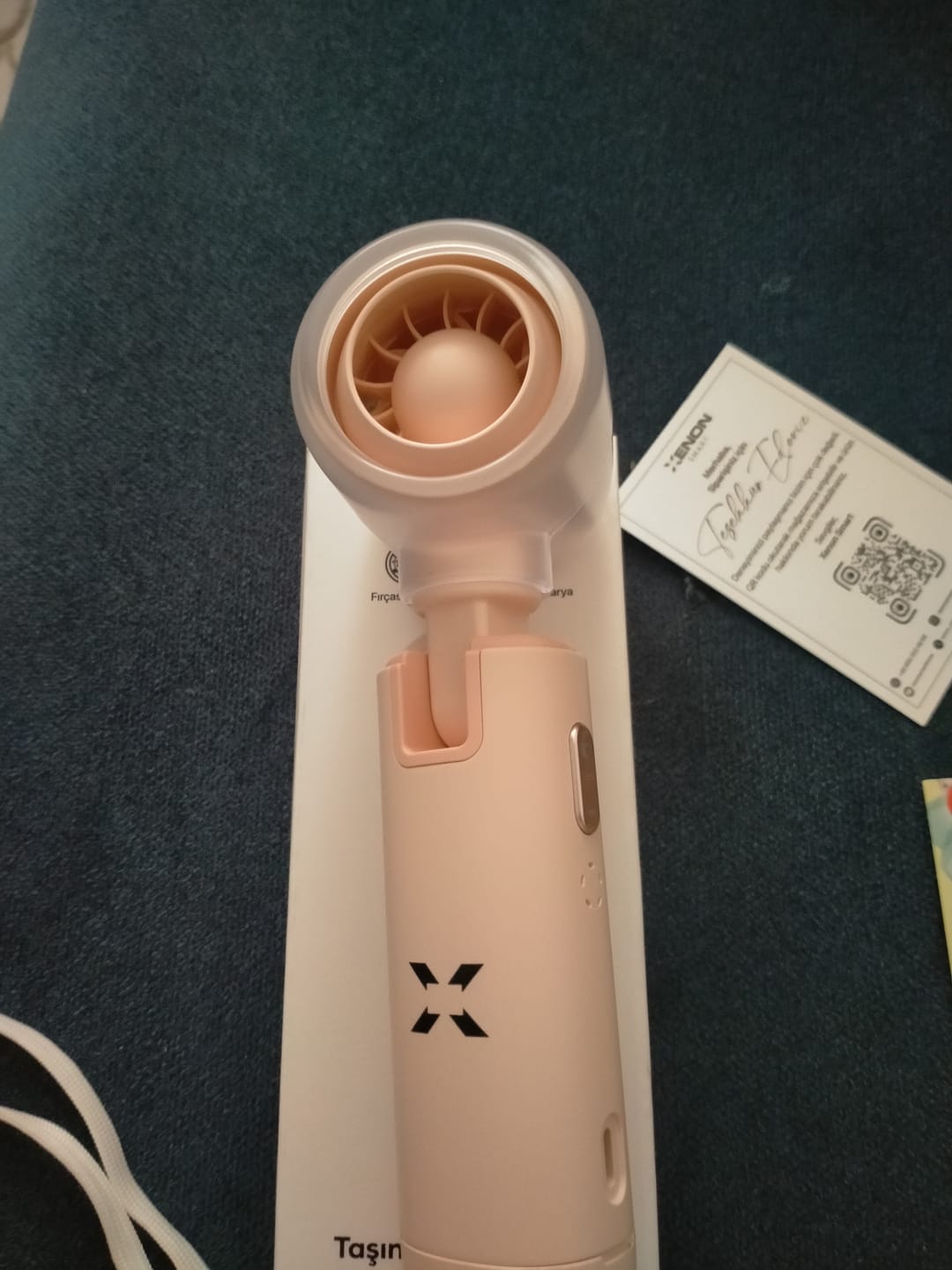 Customer photo review of El Fanı | Taşınabilir, 14000 RPM, 7 Saat Şarjlı, 5 Kademe, Mini Vantilatör, (X6101)
