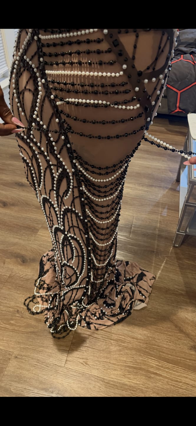 Customer photo review of Seductress Maxi Dress (Pre-Order)