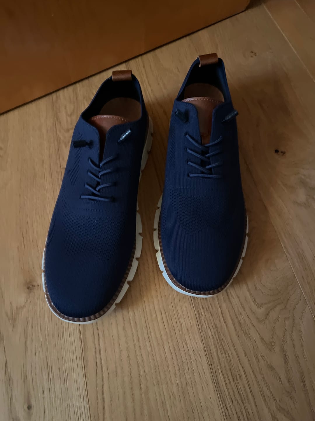Customer photo review of Ultra Comfy - Healthy and Supportive Walking Shoes