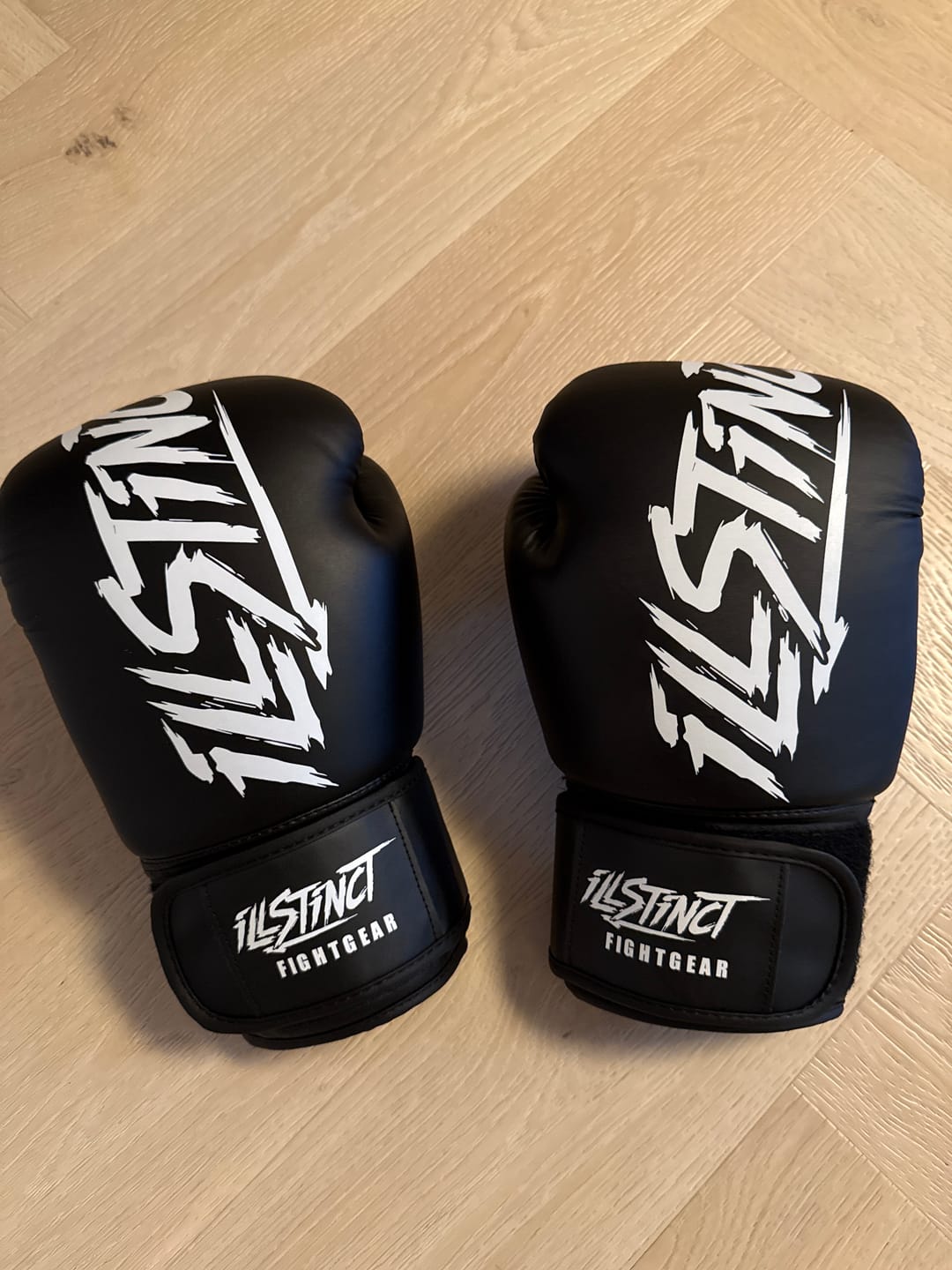 Customer photo review of Skilltech Boxhandschuhe