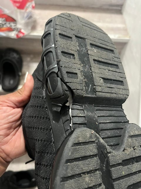 Customer photo review of Maven Steel Toe Air-Cushioned Work Sneakers