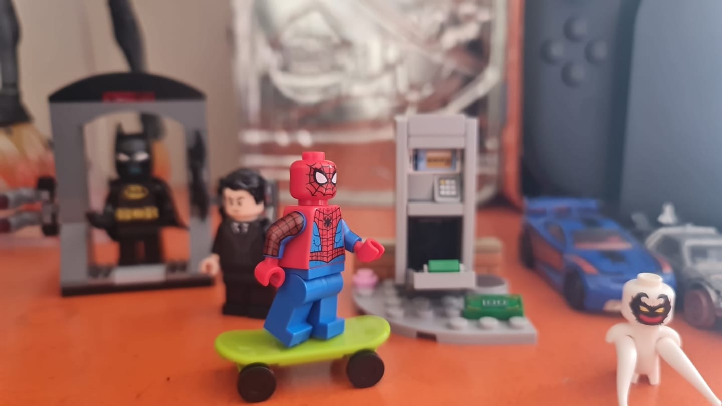 Customer photo review of SPIDER-MAN VS. ROBO DE ANTI-VENOM