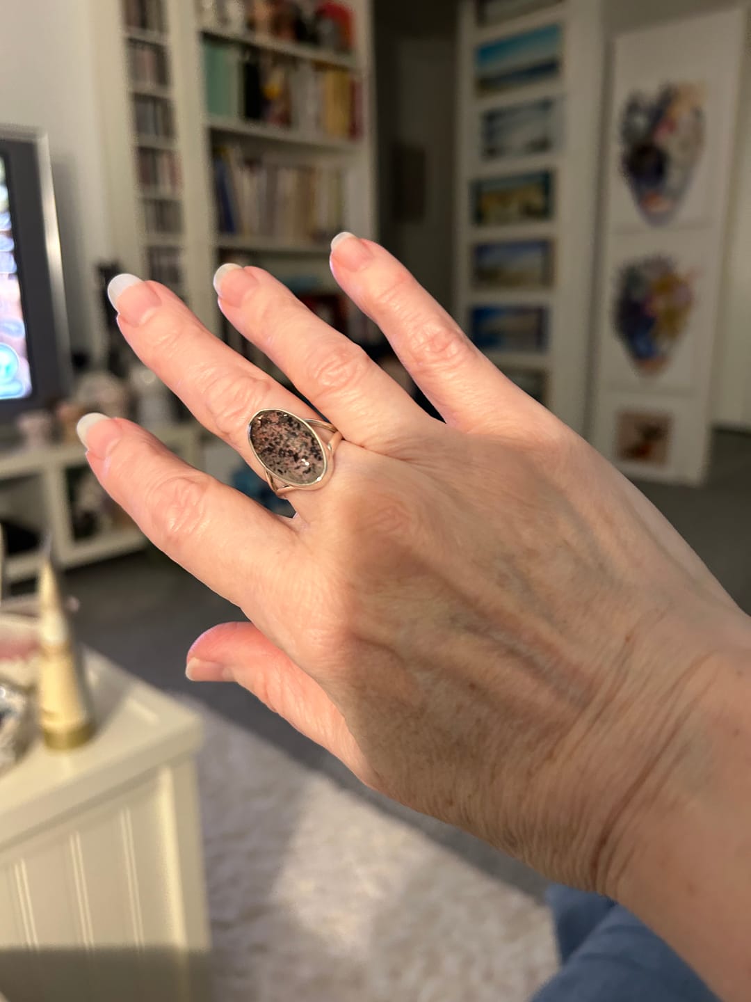 Customer photo review of Premium Lepidocrocite Ring Size 6.5 (.925 Sterling Silver)