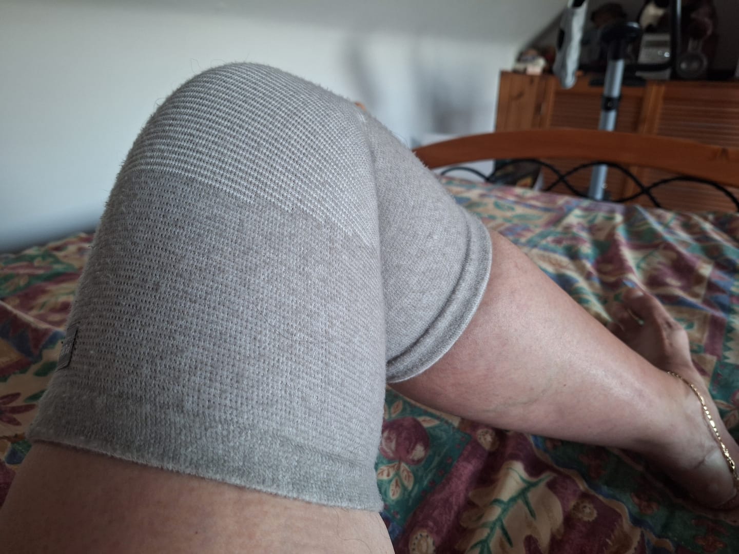 Customer photo review of PureCompress™ Natural Bamboo Knee Sleeve