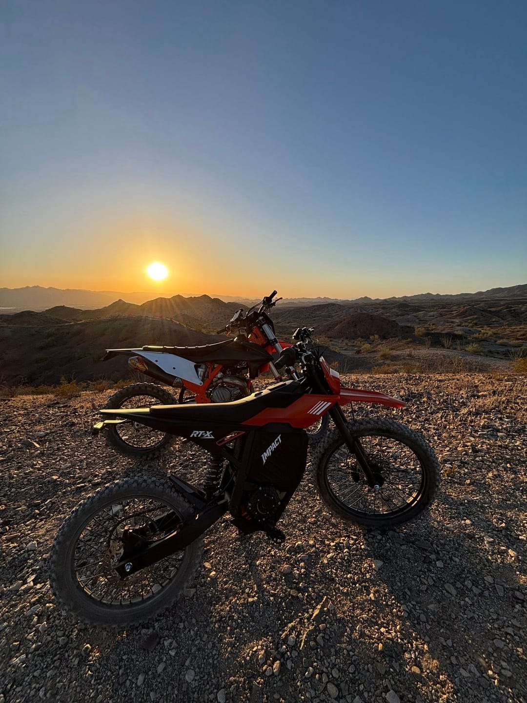 Customer photo review of Eskute® RTX 19"17" 6500W Electric Dirt Bike for Adults