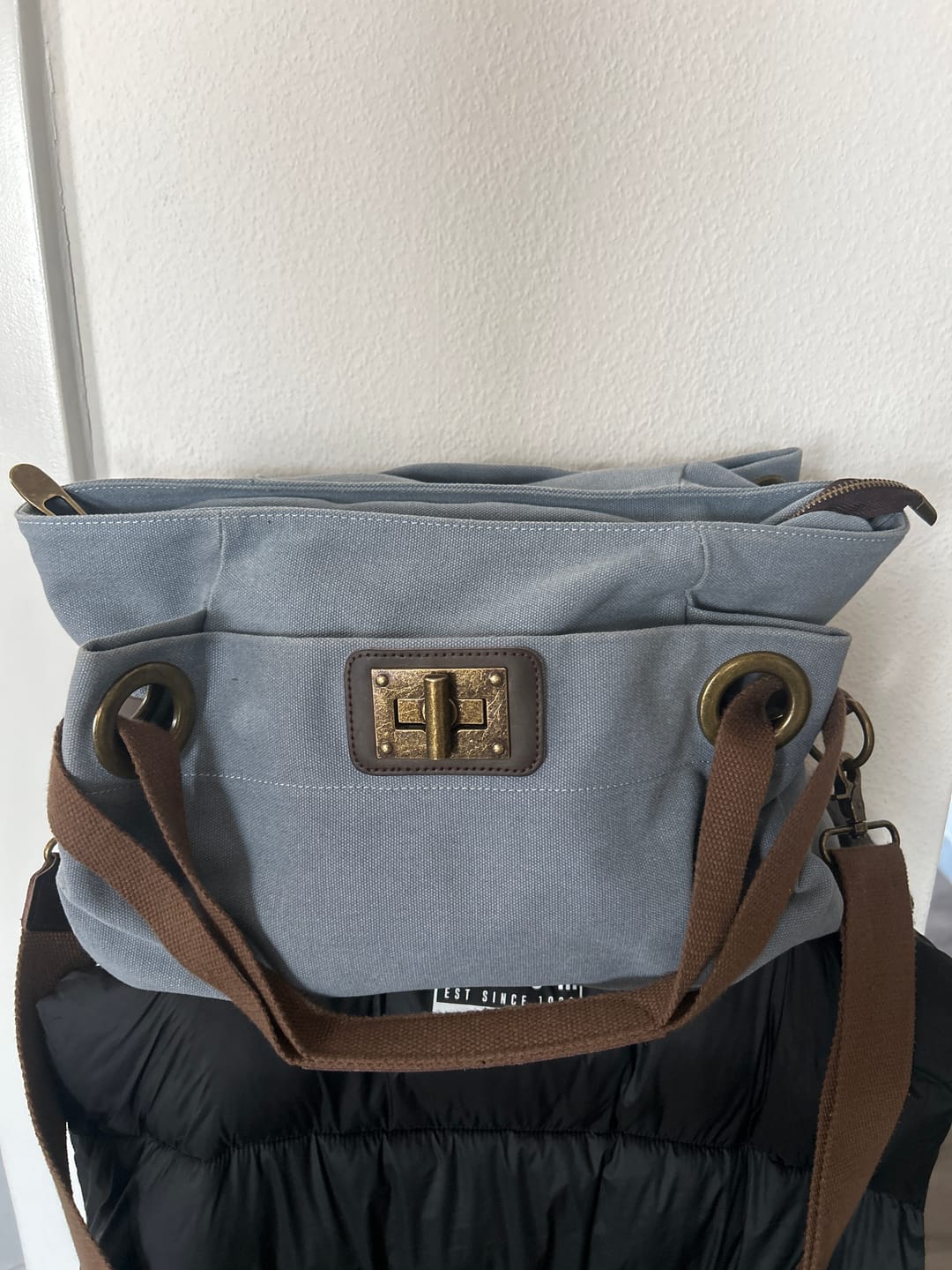 Customer photo review of PONT-DES-ARTS (MEDIUM)