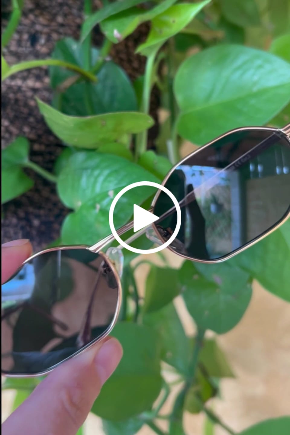 Customer video review of Air | My Uncle Metal Sunglasses