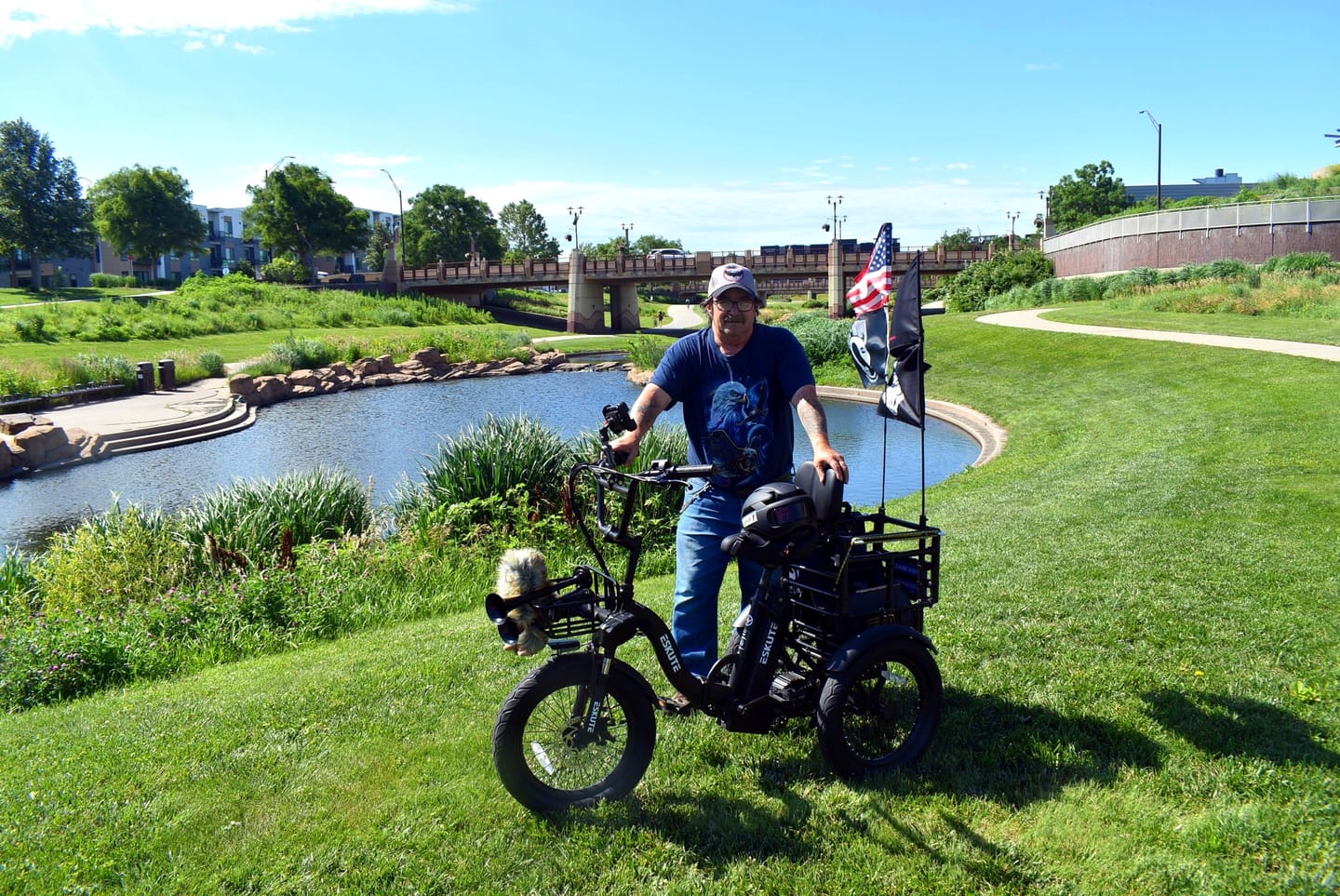 Customer photo review of Eskute® T300 Folding Electric Trike