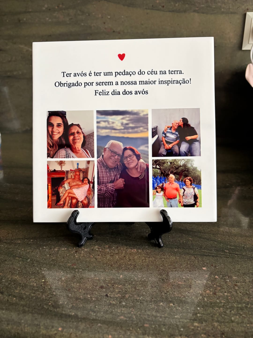 Customer photo review of Azulejo c/ 5 Fotografias e Dedicatória Personalizado
