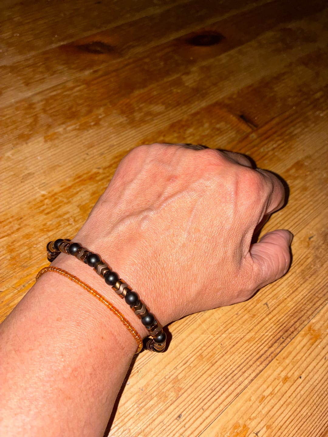Customer photo review of Obsidian Armband - Power