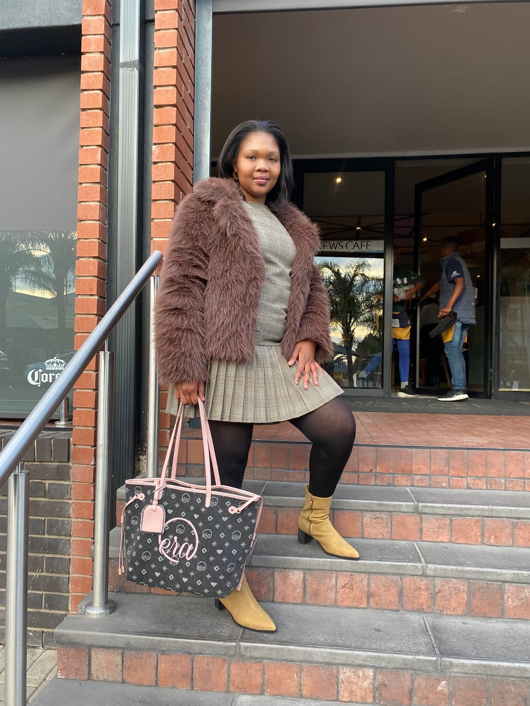 Customer photo review of Pink Muse Denim Tote