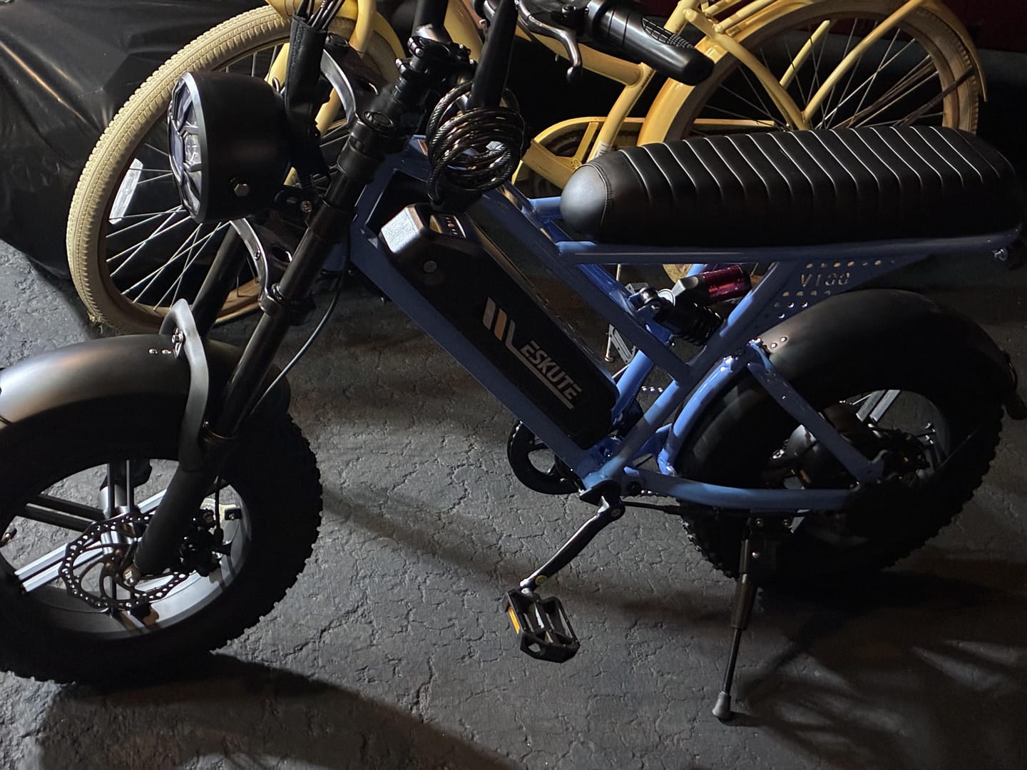 Customer photo review of Eskute® V100 16*4.0" Electric Bike for Kids&Teens