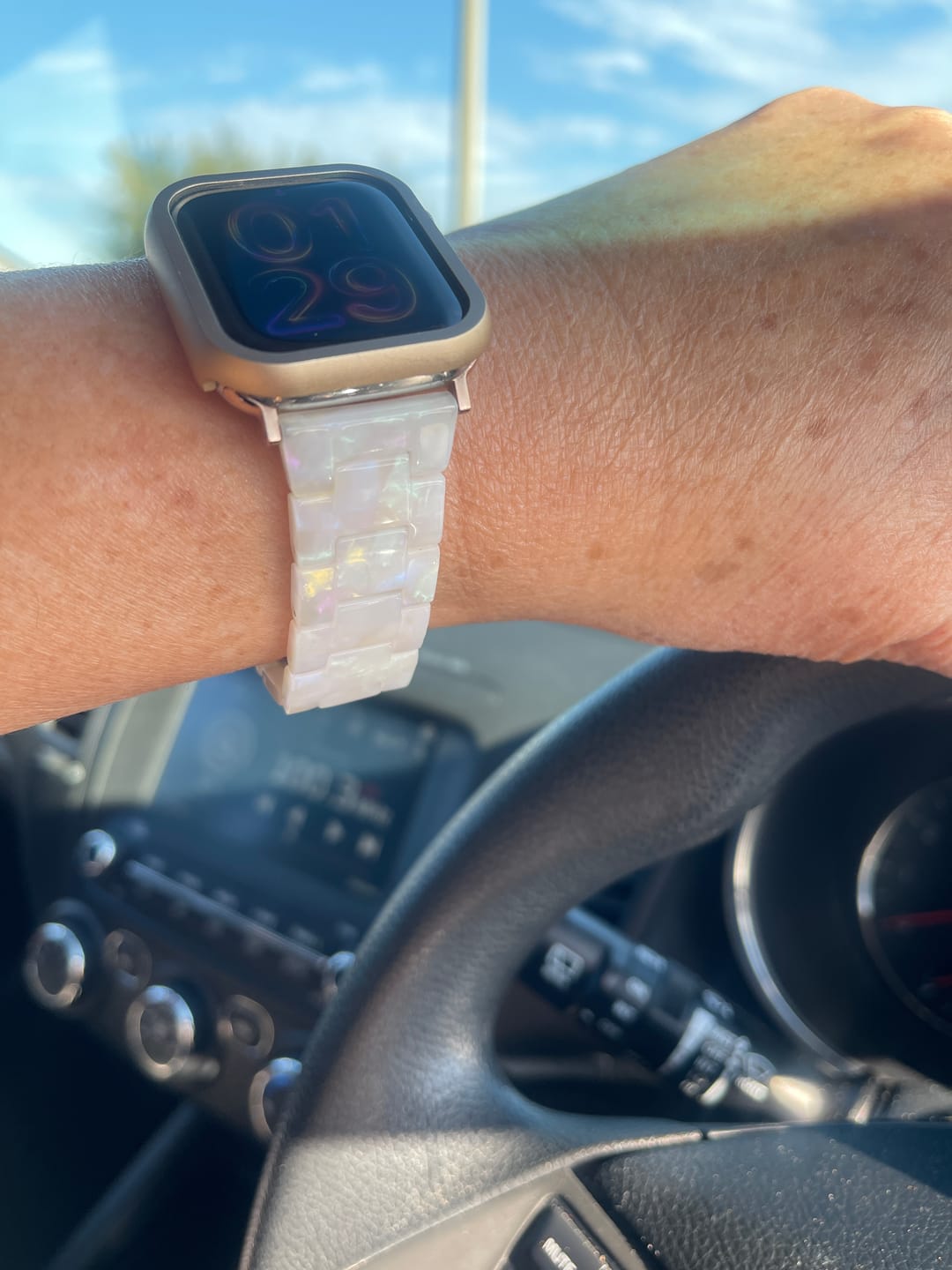 Customer photo review of Perla Ceramic Strap