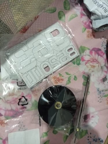 Customer photo review of 3D Frameless DIY Wall Clock