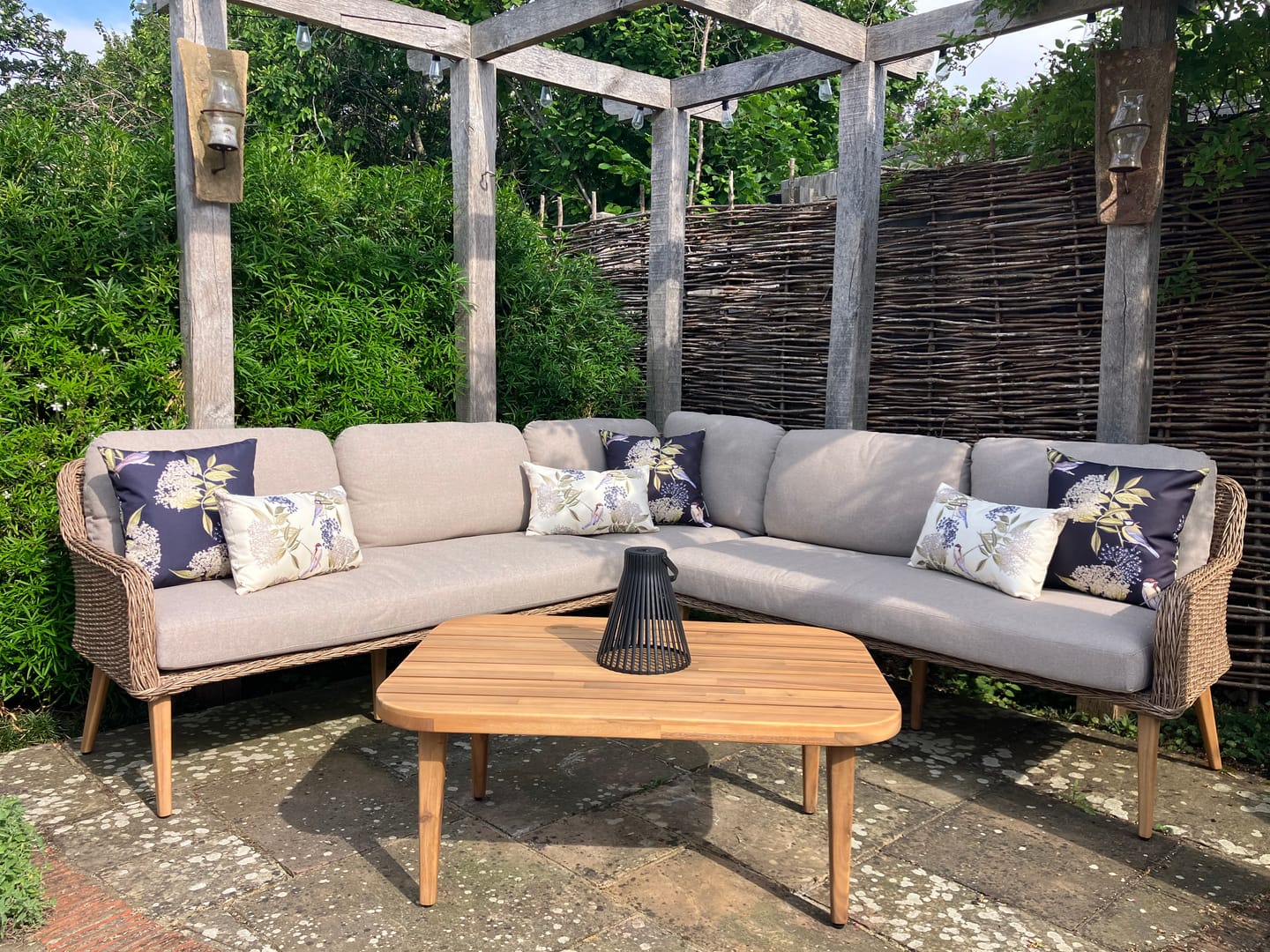 Customer photo review of Outdoor Garden Waterproof Cushion - Bird on Elderflower