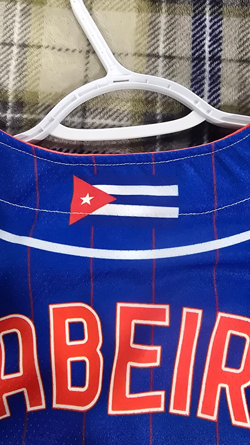 Customer photo review of Jonnathan Rabeiro | Game Day Jersey