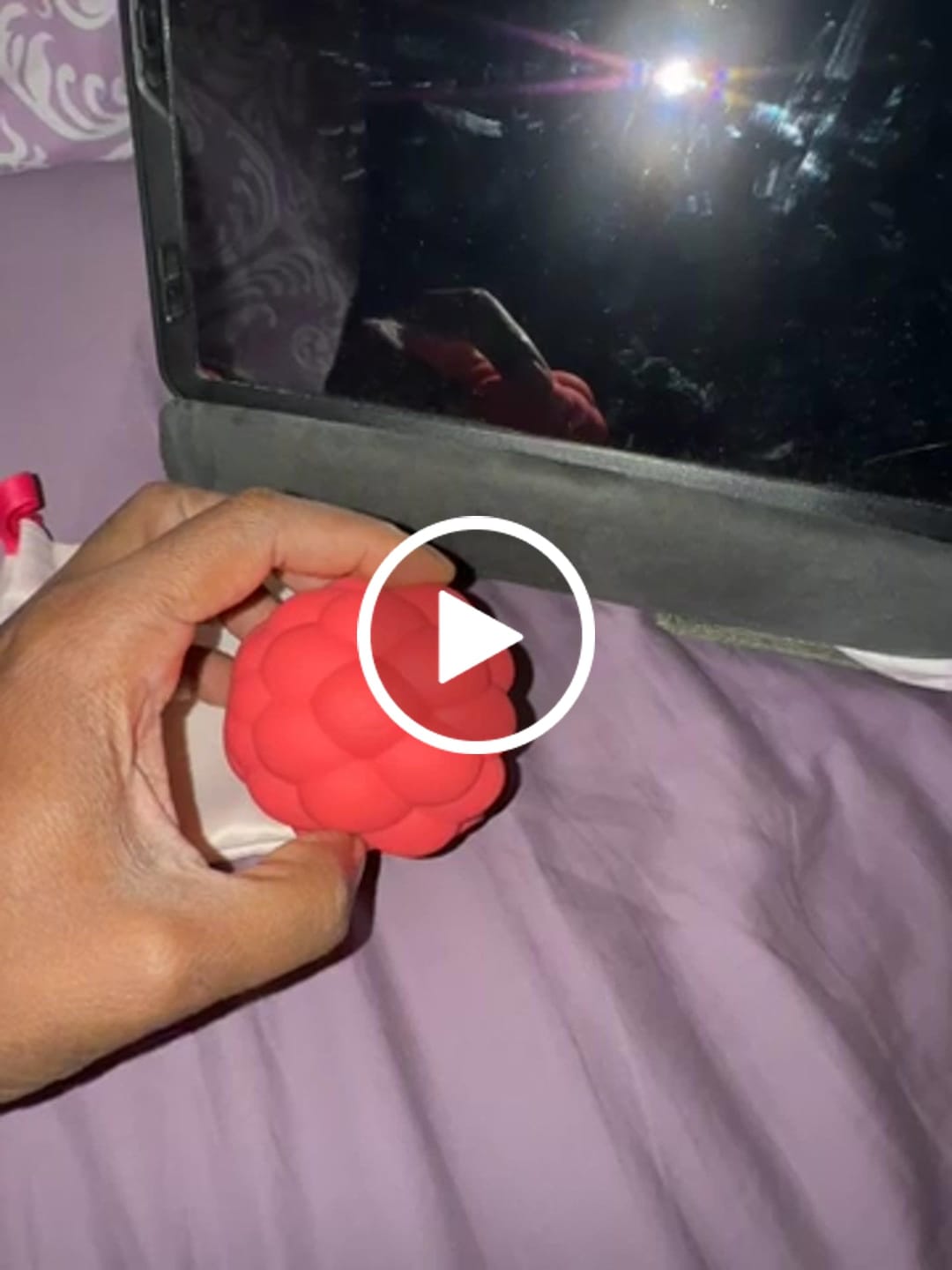 Customer video review of Berri Tapping Clitoral Massager