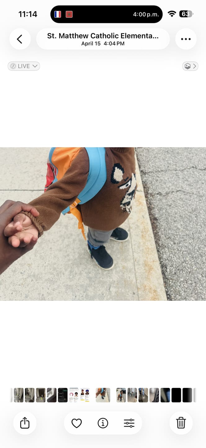 Customer photo review of Rainbow Sk8ter BILLY Classic D|R II High